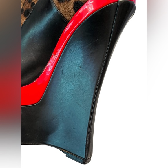 Versace Pony Hair Leopard Print Platform Shoes - Picture 15 of 16